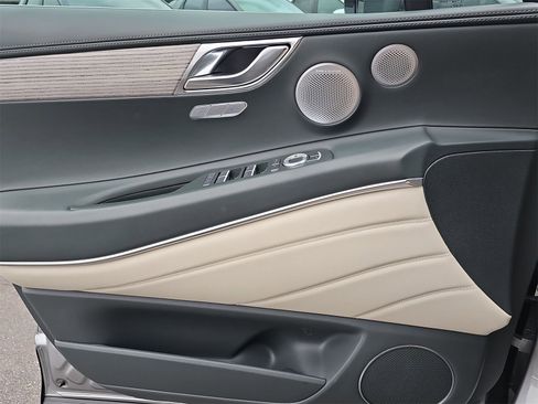 Certified 2025 Genesis GV80 3.5T Advanced image 28
