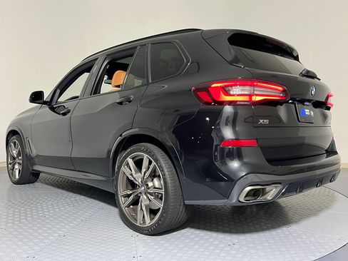 Used 2023 BMW X5 M50i w/ Climate Comfort Package image 3