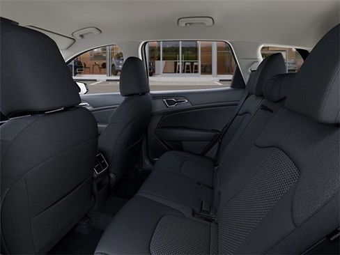 New 2026 Kia Sportage S image 18