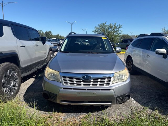 Used 2012 Subaru Forester 2.5X Premium w/ All-Weather Pkg AWD/4WD image 2