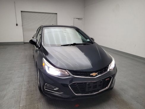 Used 2018 Chevrolet Cruze LT w/ Convenience Package FWD image 14