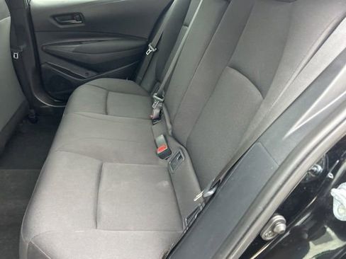Used 2025 Toyota Corolla LE FWD image 8