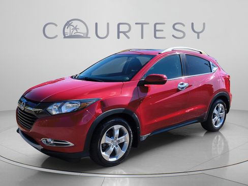 Used 2016 Honda HR-V EX image 1