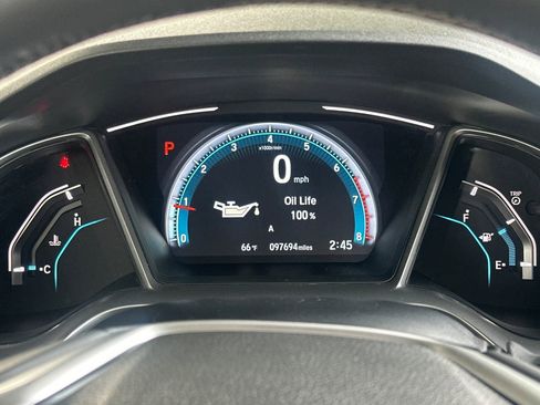 Used 2017 Honda Civic Touring image 34