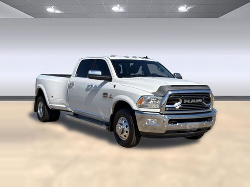 Used 2018 RAM 3500 Laramie Longhorn image 7
