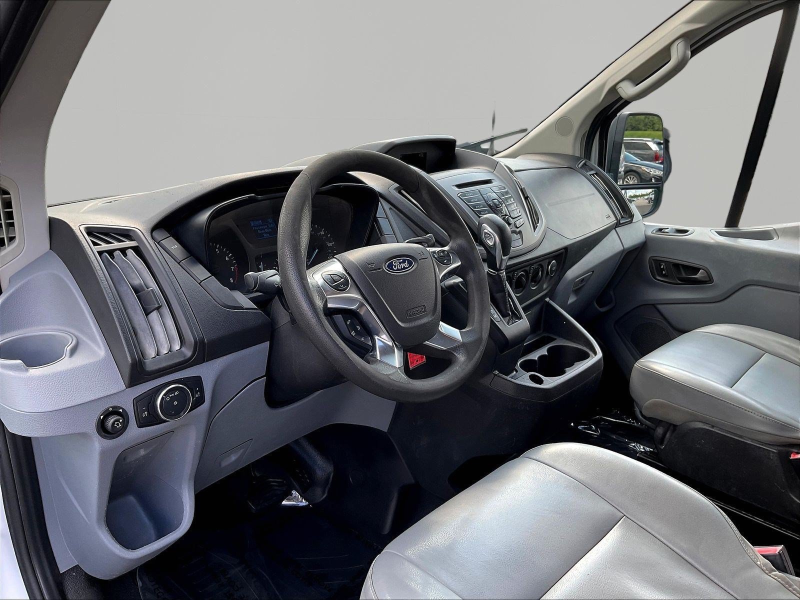 Used 2018 Ford Transit 350 XL RWD image 15