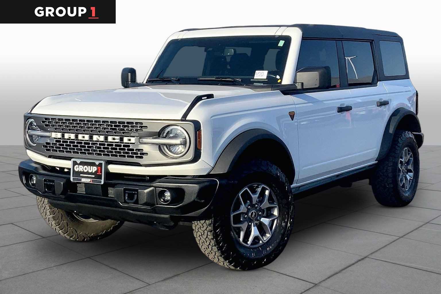 Used 2025 Ford Bronco Badlands AWD/4WD image 1
