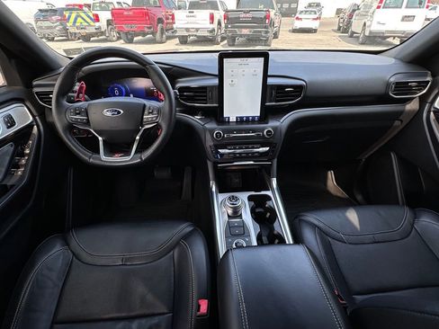 Used 2020 Ford Explorer ST w/ ST Street Pack image 23