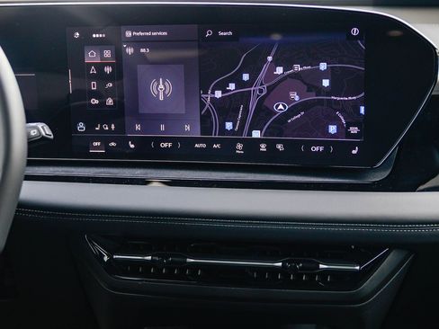 New 2025 Audi Q6 e-tron Premium AWD/4WD image 13