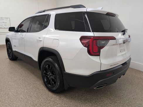 Used 2020 GMC Acadia AT4 image 2