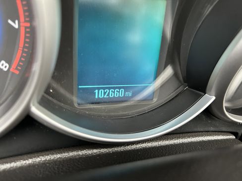 Used 2016 Chevrolet Cruze LT image 10