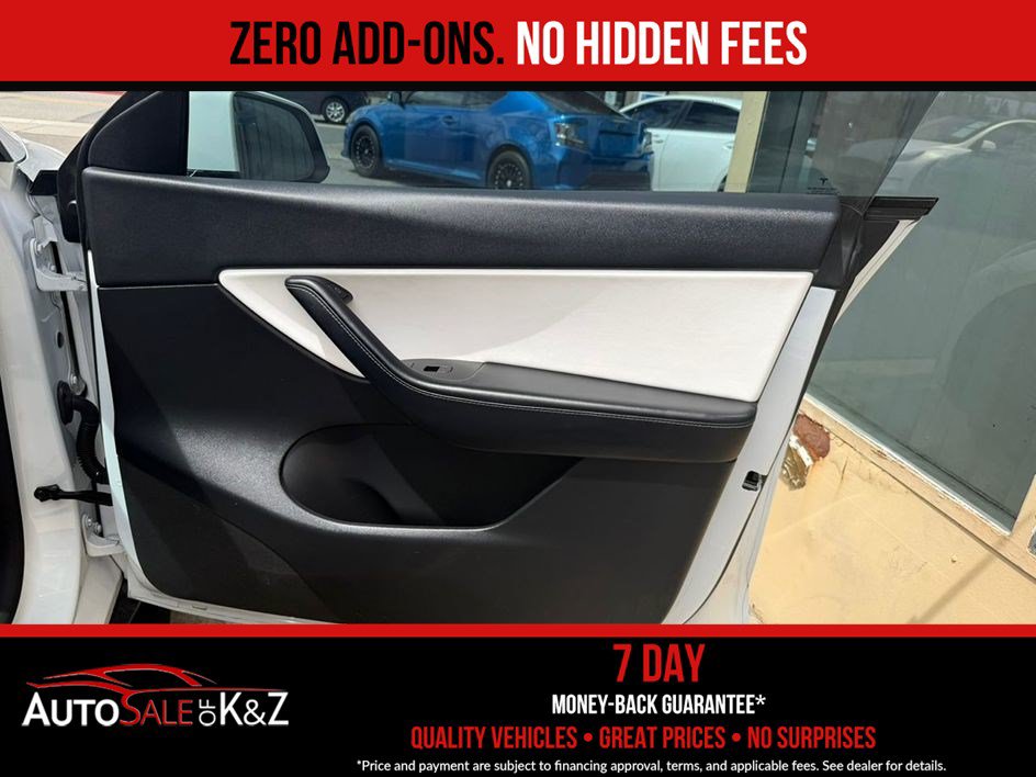 Used 2021 Tesla Model Y Long Range AWD/4WD image 27