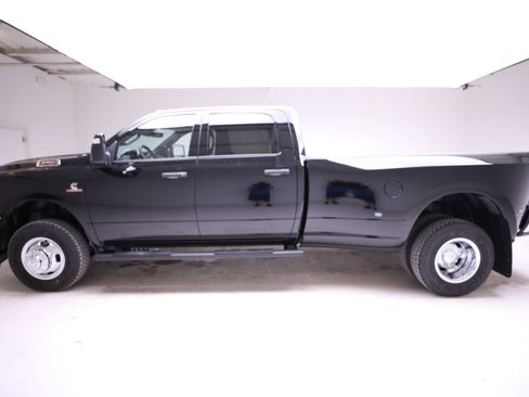 New 2026 RAM 3500 Tradesman image 2