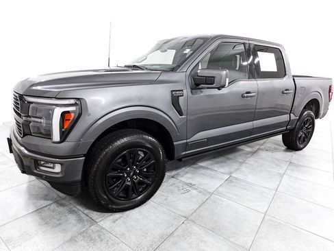 Certified 2025 Ford F150 Platinum w/ Equipment Group 702A High AWD/4WD image 4