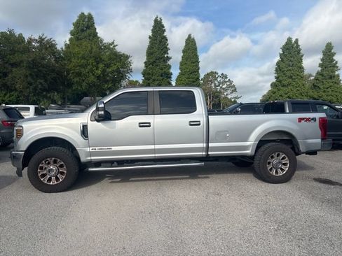 Used 2019 Ford F250 XL w/ STX Appearance Package AWD/4WD image 8