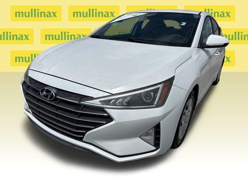 Used 2019 Hyundai Elantra SE FWD image 10