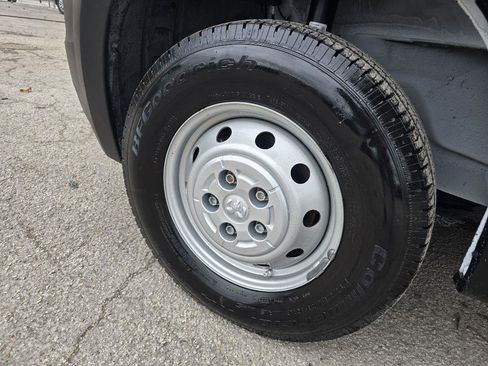 Used 2021 RAM ProMaster 2500 image 23