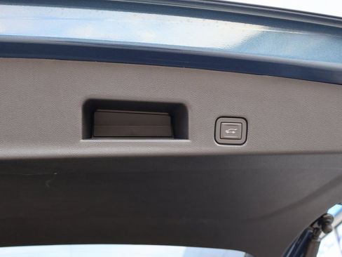 New 2026 Chevrolet Traverse LT w/ LPO, Floor Liner Package image 30