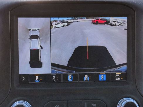 Certified 2023 GMC Sierra 2500 AT4 w/ AT4 Preferred Package image 20