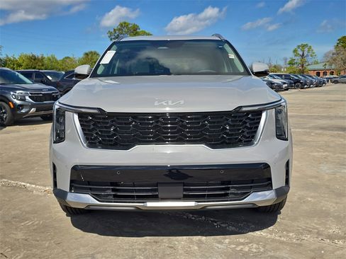 New 2026 Kia Sorento S image 3