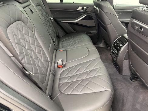 New 2026 BMW X5 xDrive40i w/ M Sport Package AWD/4WD image 25