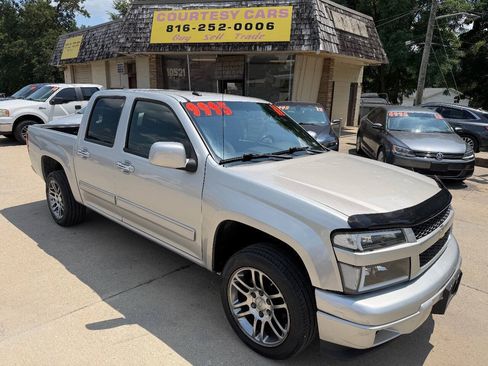 Used 2011 Chevrolet Colorado LT RWD image 1