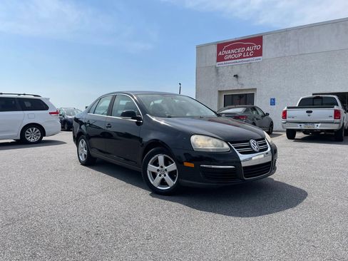 Used 2008 Volkswagen Jetta SE image 1
