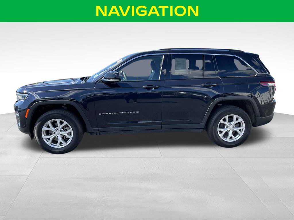 Used 2023 Jeep Grand Cherokee Limited w/ Luxury Tech Group II AWD/4WD image 6