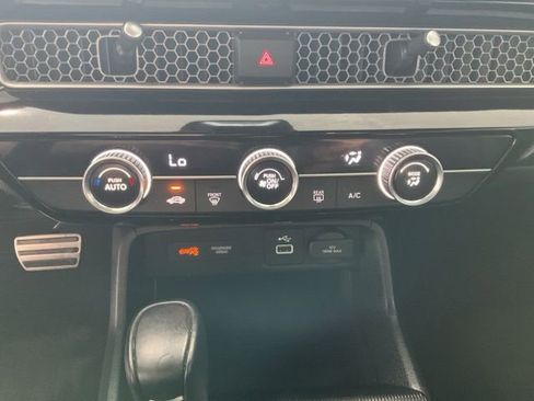 Used 2024 Honda Civic Sport image 12