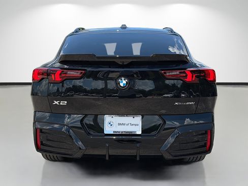 New 2026 BMW X2 xDrive28i w/ Technology Package AWD/4WD image 4