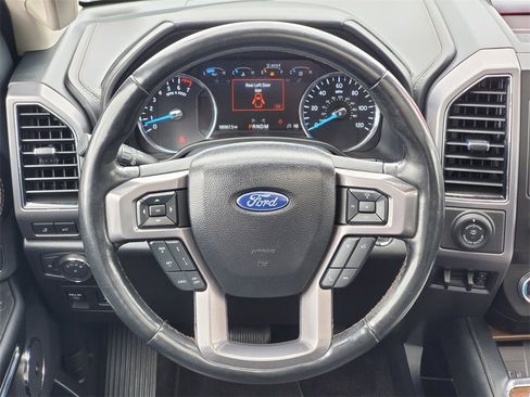Used 2021 Ford Expedition Platinum image 26