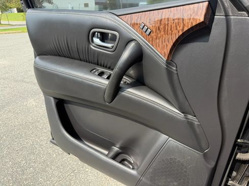 Used 2019 Nissan Armada SL w/ Premium Package AWD/4WD image 16