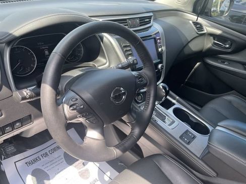 Used 2020 Nissan Murano SL w/ Moonroof Package FWD image 11