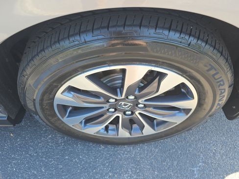 Used 2024 Honda Odyssey EX-L image 31
