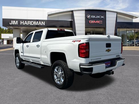 Used 2015 Chevrolet Silverado 2500 High Country w/ Duramax Plus Package AWD/4WD image 5