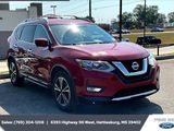 Used 2017 Nissan Rogue SL image 2