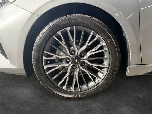 Used 2024 Kia Forte GT-Line FWD image 4