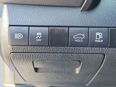 Used 2024 Toyota Camry LE image 17