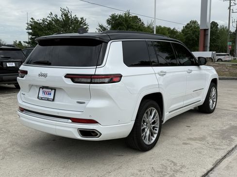 Used 2024 Jeep Grand Cherokee L Summit w/ Advanced Protech Group IV image 5