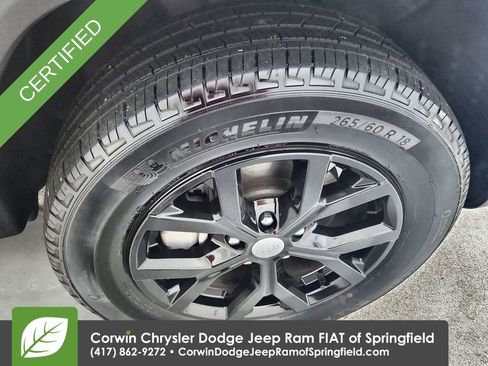 Used 2022 Jeep Grand Cherokee Limited image 32