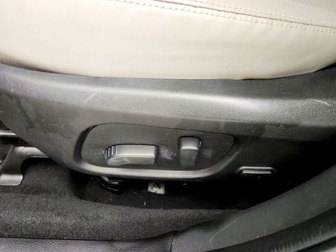 Used 2018 Subaru Forester 2.5i Limited AWD/4WD image 11