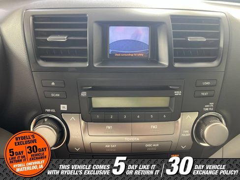 Used 2009 Toyota Highlander Limited AWD/4WD image 32