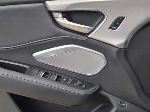 Certified 2025 Acura RDX w/ Technology Package image 23