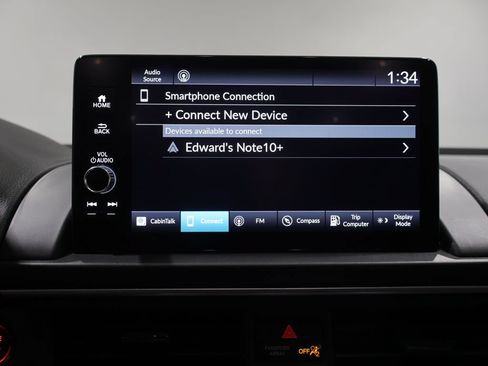 Used 2025 Honda Pilot EX-L image 31