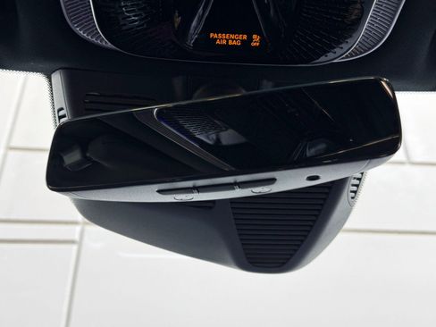 Used 2022 Mercedes-Benz S 500 4MATIC w/ AMG Line Package image 39