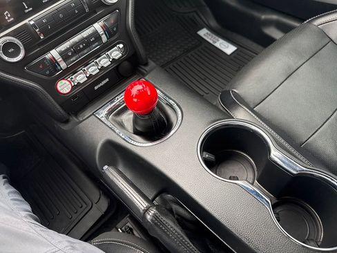 Used 2016 Ford Mustang GT Premium image 25