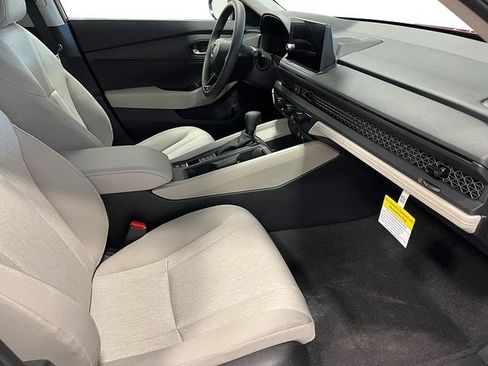 Used 2026 Honda Accord LX image 25