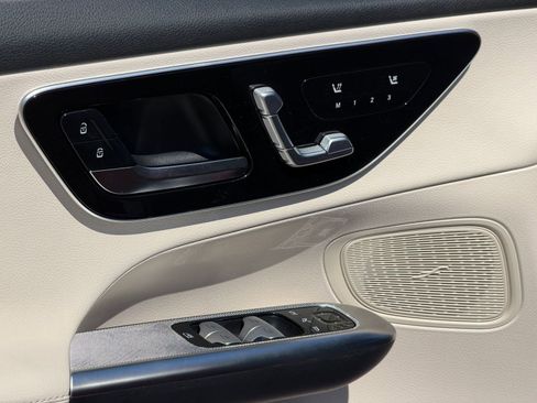 New 2026 Mercedes-Benz GLC 300 image 21
