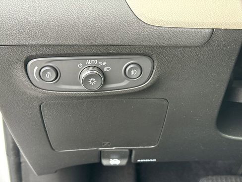 Certified 2023 Buick Encore GX Select FWD image 20