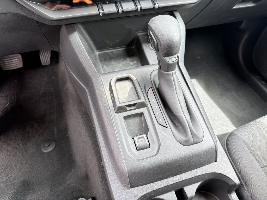Used 2023 Chevrolet Colorado W/T RWD image 21